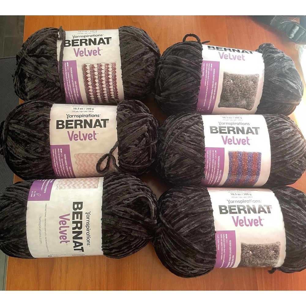Bernat Velvet Yarn "Blackbird" 10.5 oz Set Of 6 Lot New Craft Knitting 161032